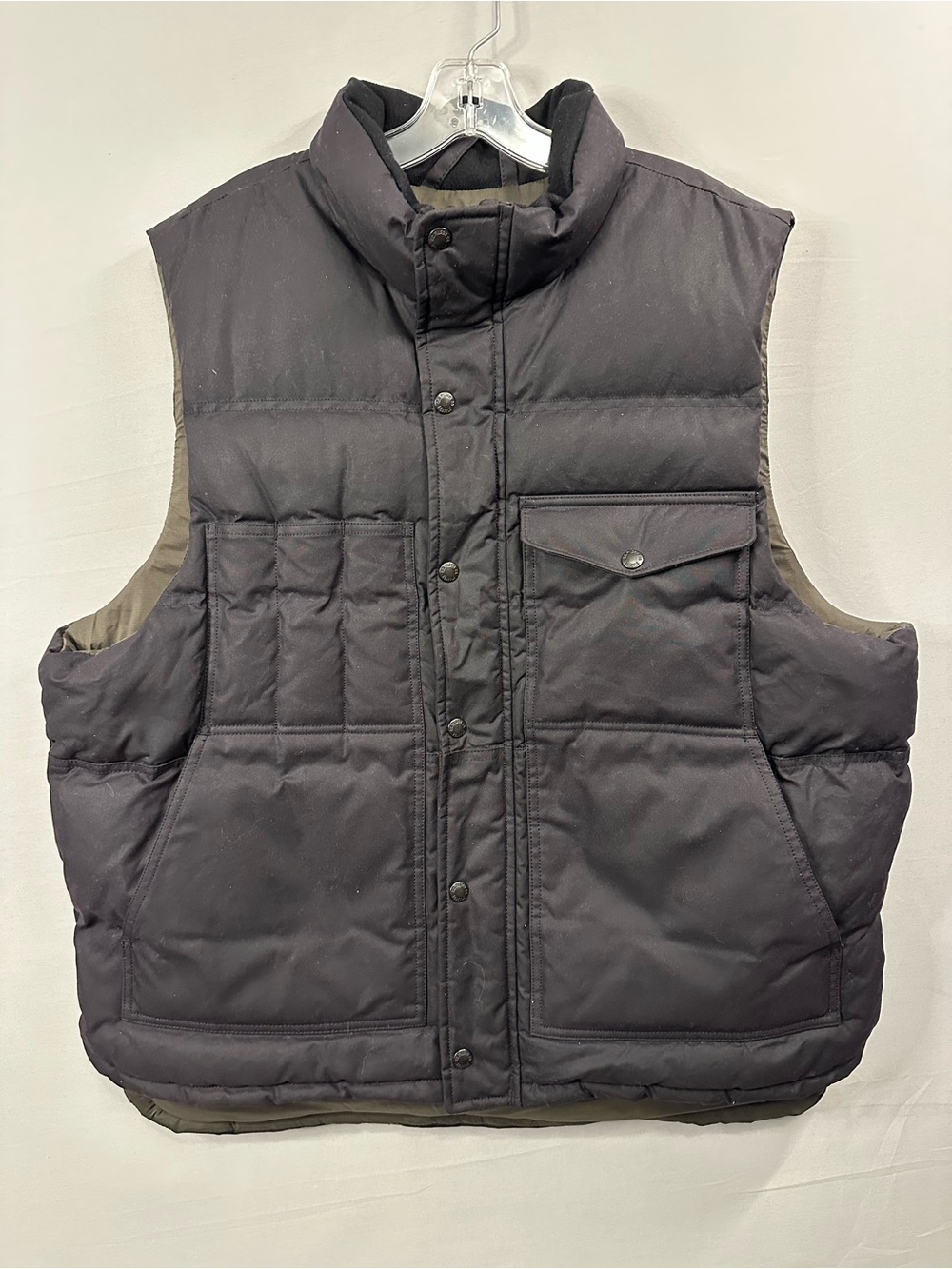 Filson Men’s XL Black Goose Down Puffer Vest